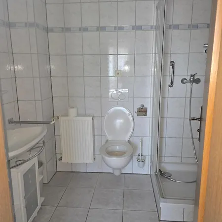 1 Aster-elmo Apartment